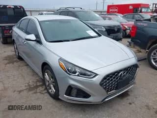 2019 Hyundai Sonata Sport с VIN 5NPE34AF0KH747949, выставлен на аукционе IAAI как лот 43144133 с пробегом 102 816 миль миль и . История ставок и продаж доступна на DreamBid. Изображение 1.