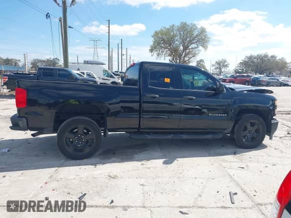 2015 Chevrolet Silverado 1500 Work Truck z VIN 1GCRCPEH5FZ409847, wystawiony jako IAAI lot #41639404 z przebiegiem 108 180 mil mil oraz . Historia ofert i sprzedaży dostępna na DreamBid. Obrazek 13.