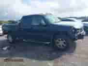 2002 GMC Sierra 1500 Denali z VIN 2GTFK69U421373269, wystawiony jako IAAI lot #41393988 z przebiegiem 180 672 mil mil oraz . Historia ofert i sprzedaży dostępna na DreamBid. Obrazek 13.