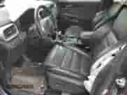 2019 Kia Sorento SX Limited with VIN 5XYPKDA54KG529524, listed as a Copart auction lot 50106635 with 121,295 mi miles and Non repairable. Bid and sale history available at DreamBid. Image 7.