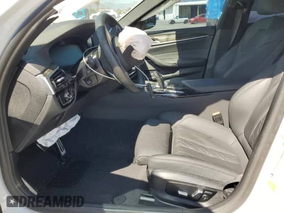 2023 BMW 5 Series 540i with VIN WBA53BJ07PWY26937, listed as a Copart auction lot 58909465 with 10,661 mi miles and Salvage title. Bid and sale history available at DreamBid. Image 7.