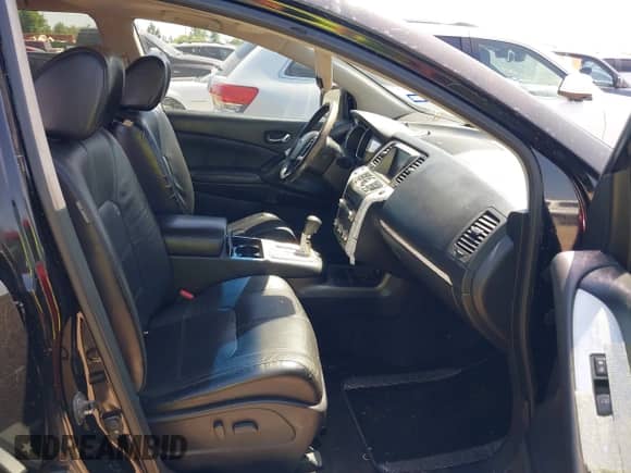 2013 Nissan Murano LE with VIN JN8AZ1MU1DW212796, listed as a IAAI auction lot 42004635 with 184,670 mi miles and . Bid and sale history available at DreamBid. Image 5.