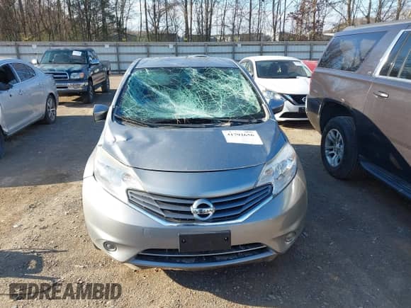 2015 Nissan Note S z VIN 3N1CE2CP9FL371109, wystawiony jako IAAI lot #41792656 z przebiegiem 126 178 mil mil oraz . Historia ofert i sprzedaży dostępna na DreamBid. Obrazek 6.