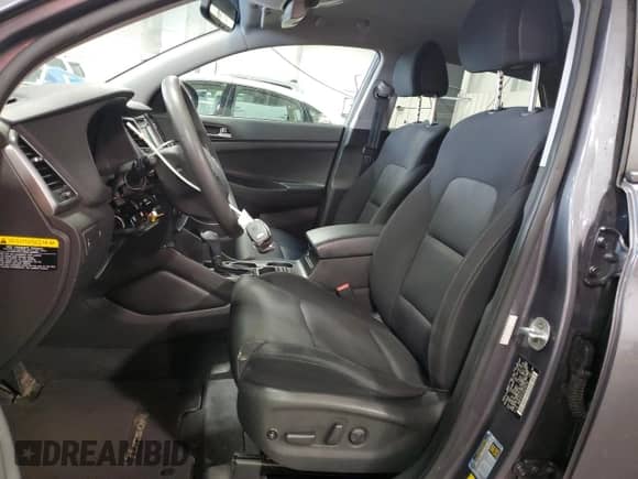 2016 Hyundai Tucson SE with VIN KM8J33A4XGU195781, listed as a Copart auction lot 71071055 with 102,104 mi miles and Salvage title. Bid and sale history available at DreamBid. Image 7.