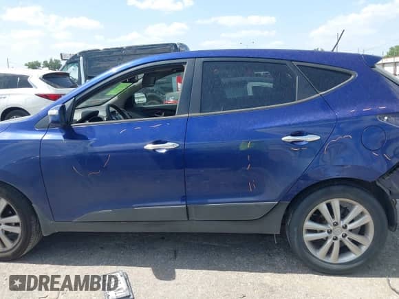 2011 Hyundai Tucson Limited с VIN KM8JU3ACXBU187547, выставлен на аукционе IAAI как лот 42799186 с пробегом 179 812 миль миль и . История ставок и продаж доступна на DreamBid. Изображение 15.