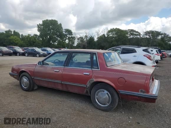 1984 Chevrolet Celebrity с VIN 1G1AW19X2E6954870, выставлен на аукционе Copart как лот 69671635 с пробегом 6 706 миль миль и Чистый • Clean title. История ставок и продаж доступна на DreamBid. Изображение 2.