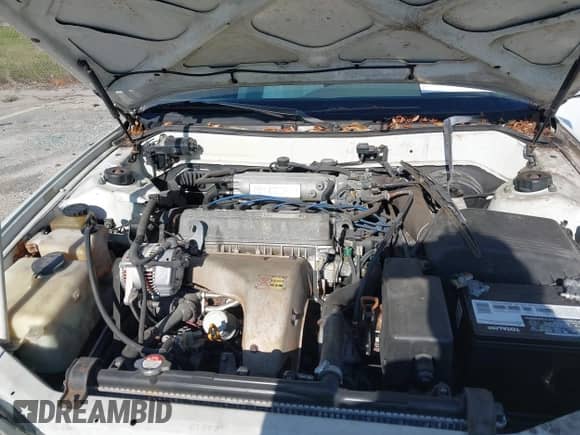 1993 Toyota Camry LE z VIN 4T1SK12E6PU316163, wystawiony jako IAAI lot #42046444 z przebiegiem 261 514 mil mil oraz . Historia ofert i sprzedaży dostępna na DreamBid. Obrazek 10.