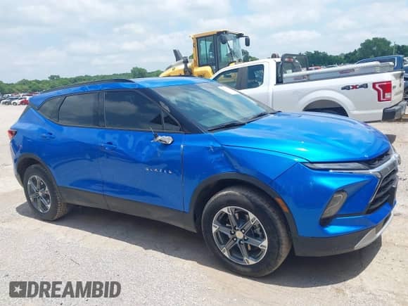 2024 Chevrolet Blazer LT with VIN 3GNKBCR42RS168701, listed as a IAAI auction lot 42392786 with 16,636 mi miles and . Bid and sale history available at DreamBid. Image 14.