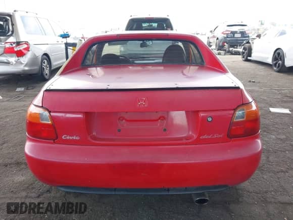 1994 Honda Civic z VIN JHMEG1240RS005609, wystawiony jako IAAI lot #42164460 z przebiegiem 231 528 mil mil oraz . Historia ofert i sprzedaży dostępna na DreamBid. Obrazek 16.