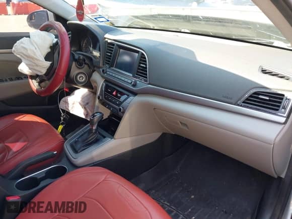 2017 Hyundai Elantra SE z VIN 5NPD84LF1HH042273, wystawiony jako IAAI lot #43158363 z przebiegiem 125 043 mil mil oraz . Historia ofert i sprzedaży dostępna na DreamBid. Obrazek 5.