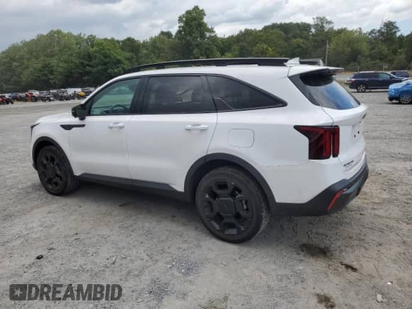 2025 Kia Sorento X-Line SX with VIN 5XYRKDJF4SG345864, listed as a Copart auction lot 71502705 with 3,292 mi miles and Salvage title. Bid and sale history available at DreamBid. Image 2.