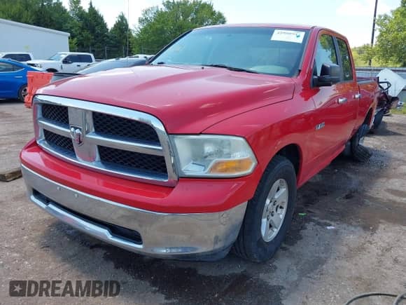 2010 Dodge 1500 SLT z VIN 1D7RB1GP0AS179923, wystawiony jako IAAI lot #42898943 z przebiegiem 152 430 mil mil oraz . Historia ofert i sprzedaży dostępna na DreamBid. Obrazek 2.
