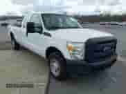 2013 Ford F-250 XL z VIN 1FT7X2A62DEA09882, wystawiony jako IAAI lot #41759945 z przebiegiem 56 894 mil mil oraz . Historia ofert i sprzedaży dostępna na DreamBid. Obrazek 1.