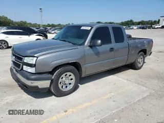 2007 Chevrolet Silverado 1500 LT1 with VIN 1GCEC19X27Z116471, listed as a Copart auction lot 80209245 with 205,848 mi miles and Salvage title. Bid and sale history available at DreamBid. Image 1.