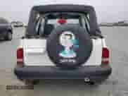 1996 Chevrolet Tracker z VIN 2CNBE1866T6918755, wystawiony jako Copart lot #64882835 z przebiegiem 886 440 mil mil oraz Czysty tytuł • Clean title. Historia ofert i sprzedaży dostępna na DreamBid. Obrazek 6.