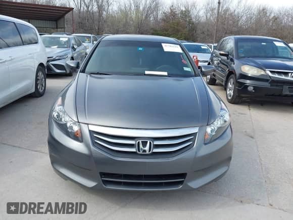 2011 Honda Accord SE с VIN 1HGCP2F69BA055612, выставлен на аукционе IAAI как лот 41782122 с пробегом 308 883 миль миль и . История ставок и продаж доступна на DreamBid. Изображение 12.