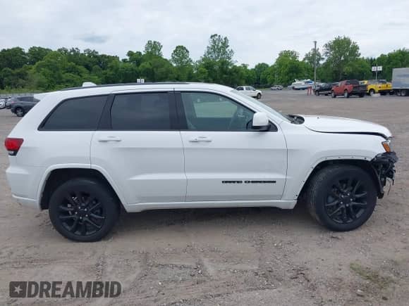 2020 Jeep Grand Cherokee Laredo E с VIN 1C4RJFAG8LC434821, выставлен на аукционе IAAI как лот 42353938 с пробегом 51 671 миль миль и . История ставок и продаж доступна на DreamBid. Изображение 14.