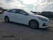 2018 Hyundai Sonata SE with VIN 5NPE24AF5JH658699, listed as a Copart auction lot 70456815 with 118,279 mi miles and Salvage title. Bid and sale history available at DreamBid. Image 4.