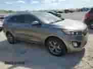 2016 Kia Sorento SX z VIN 5XYPK4A59GG004868, wystawiony jako Copart lot #70268685 z przebiegiem 143 275 mil mil oraz Czysty tytuł • Clean title. Historia ofert i sprzedaży dostępna na DreamBid. Obrazek 4.