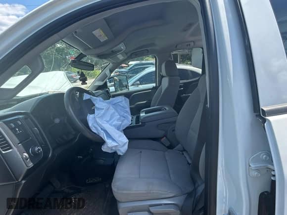 2019 Chevrolet Silverado 2500HD Work Truck с VIN 2GC2KREG6K1219422, выставлен на аукционе Copart как лот 70961065 с пробегом Не указан миль и Чистый • Clean title. История ставок и продаж доступна на DreamBid. Изображение 5.