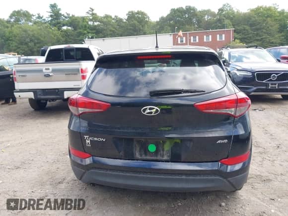 2018 Hyundai Tucson SE с VIN KM8J2CA48JU700212, выставлен на аукционе IAAI как лот 43069877 с пробегом Не указан миль и . История ставок и продаж доступна на DreamBid. Изображение 16.