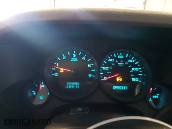 2013 Chevrolet Silverado 1500 Work Truck with VIN 1GCNCPEX1DZ900399, listed as a Copart auction lot 58123884 with 113,044 mi miles and Clean title. Bid and sale history available at DreamBid. Image 9.