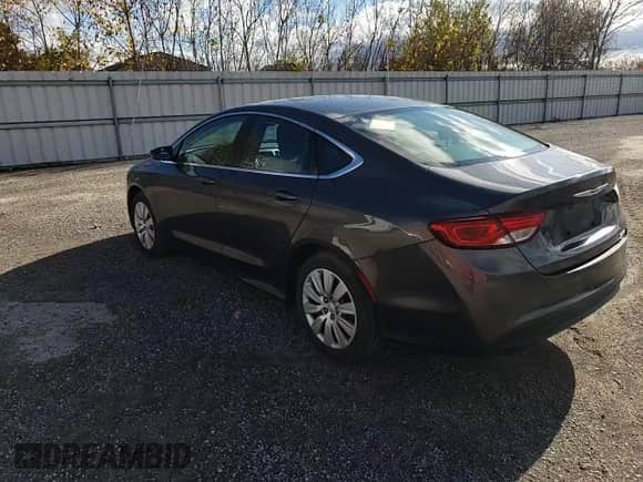 2015 Chrysler 200 LX с VIN 1C3CCCFB7FN589675, выставлен на аукционе Copart как лот 86503685 с пробегом 162 772 миль миль и Чистый • Clean title. История ставок и продаж доступна на DreamBid. Изображение 13.