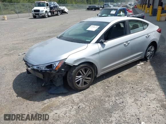2019 Hyundai Elantra Value Edition with VIN KMHD84LFXKU747274, listed as a IAAI auction lot 42598373 with 137,825 mi miles and . Bid and sale history available at DreamBid. Image 2.
