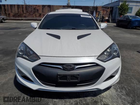 2016 Hyundai Genesis Coupe 3.8L Base with VIN KMHHT6KJ7GU131203, listed as a Copart auction lot 69698205 with 64,154 mi miles and Salvage title. Bid and sale history available at DreamBid. Image 5.