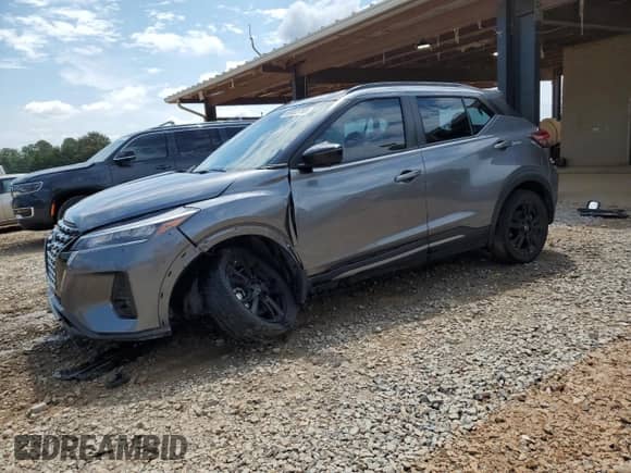 2023 Nissan Kicks SR with VIN 3N1CP5DVXPL499272, listed as a Copart auction lot 69022755 with 67,522 mi miles and Salvage title. Bid and sale history available at DreamBid. Image 1.