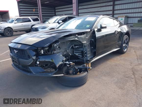 2024 Ford Mustang EcoBoost with VIN 1FA6P8TH3R5138370, listed as a IAAI auction lot 42334912 with 6,197 mi miles and . Bid and sale history available at DreamBid. Image 19.