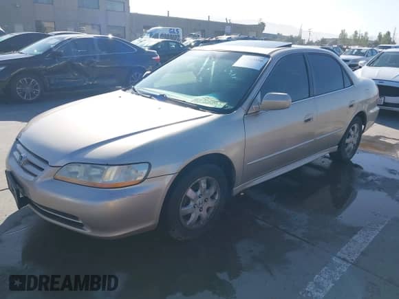 2001 Honda Accord EX with VIN JHMCG66801C010759, listed as a IAAI auction lot 42303890 with 216,143 mi miles and . Bid and sale history available at DreamBid. Image 2.