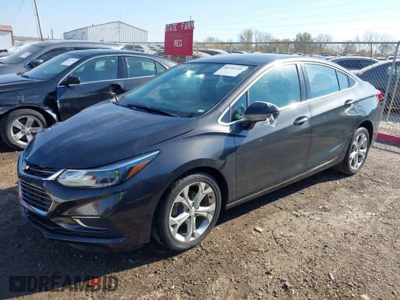 2017 Chevrolet Cruze Premier с VIN 1G1BF5SM5H7170872, выставлен на аукционе IAAI как лот 40722745 с пробегом 70 467 миль миль и . История ставок и продаж доступна на DreamBid. Изображение 2.