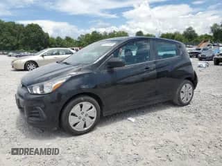 2017 Chevrolet Spark LS z VIN KL8CB6SA2HC770655, wystawiony jako Copart lot #66719765 z przebiegiem 79 238 mil mil oraz Szkoda całkowita • Salvage title. Historia ofert i sprzedaży dostępna na DreamBid. Obrazek 1.