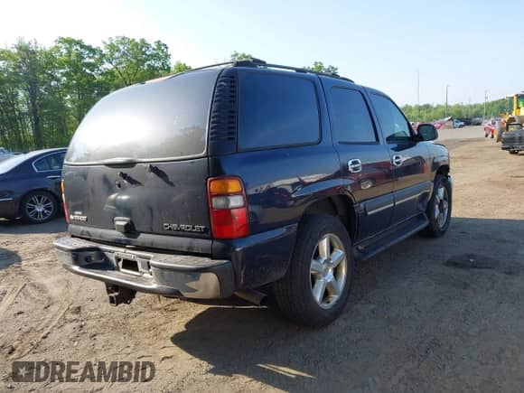 2004 Chevrolet Tahoe Special Service с VIN 1GNEK13V44J128410, выставлен на аукционе IAAI как лот 42175055 с пробегом 212 138 миль миль и . История ставок и продаж доступна на DreamBid. Изображение 4.
