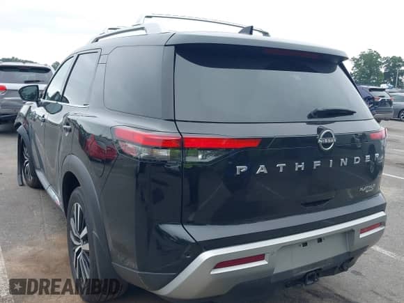 2024 Nissan Pathfinder Platinum с VIN 5N1DR3DJ7RC295116, выставлен на аукционе IAAI как лот 42600577 с пробегом 3 712 миль миль и . История ставок и продаж доступна на DreamBid. Изображение 3.