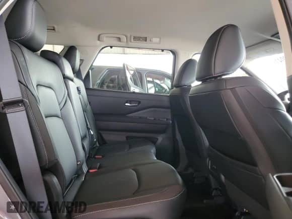 2024 Nissan Pathfinder SL with VIN 5N1DR3CA3RC214503, listed as a Copart auction lot 63041925 with 21,655 mi miles and Salvage title. Bid and sale history available at DreamBid. Image 11.