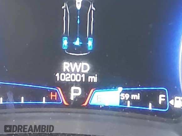 2017 Chrysler 300 C с VIN 2C3CCAKG5HH566624, выставлен на аукционе IAAI как лот 41887332 с пробегом 102 001 миль миль и . История ставок и продаж доступна на DreamBid. Изображение 16.