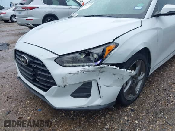2019 Hyundai Veloster 2.0 with VIN KMHTG6AFXKU019631, listed as a IAAI auction lot 42482460 with 73,718 mi miles and . Bid and sale history available at DreamBid. Image 6.