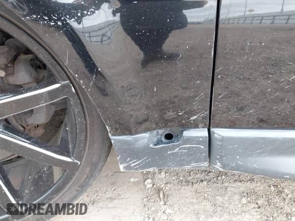 2010 Land Rover Range Rover Sport HSE with VIN SALSF2D44AA223999, listed as a IAAI auction lot 42172188 with 212,259 mi miles and . Bid and sale history available at DreamBid. Image 6.