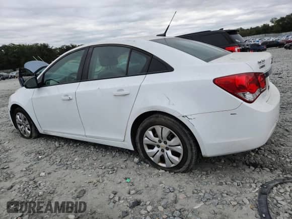 2014 Chevrolet Cruze LS with VIN 1G1PA5SH1E7486773, listed as a Copart auction lot 85745785 with 161,582 mi miles and Clean title. Bid and sale history available at DreamBid. Image 2.