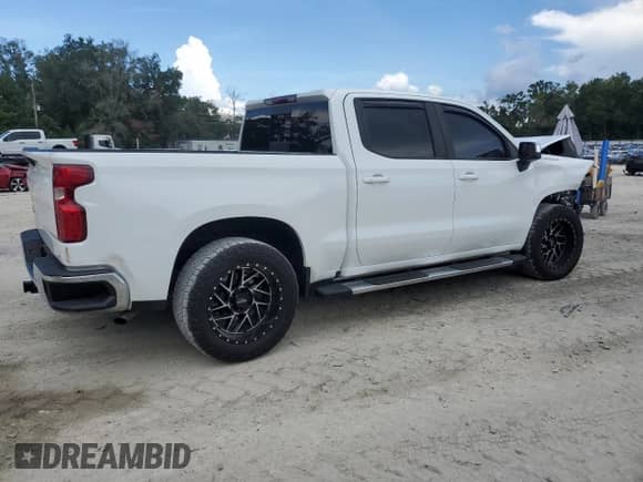 2021 Chevrolet Silverado 1500 LT with VIN 3GCPWCED0MG298688, listed as a Copart auction lot 67903135 with 94,935 mi miles and Non repairable. Bid and sale history available at DreamBid. Image 3.