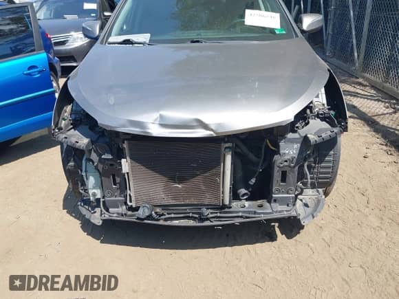 2015 Hyundai Santa Fe с VIN 5XYZW4LA5FG294368, выставлен на аукционе IAAI как лот 42586240 с пробегом 90 502 миль миль и . История ставок и продаж доступна на DreamBid. Изображение 6.