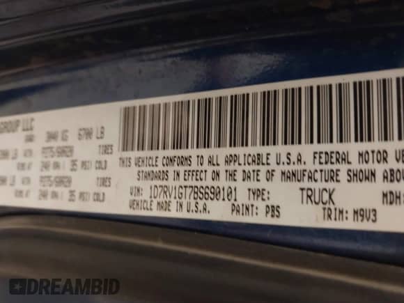 2011 Ram 1500 Big Horn z VIN 1D7RV1GT7BS690101, wystawiony jako IAAI lot #41455954 z przebiegiem 174 142 mil mil oraz . Historia ofert i sprzedaży dostępna na DreamBid. Obrazek 9.