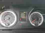 2018 Ram 1500 Express z VIN 1C6RR7FG9JS285031, wystawiony jako Copart lot #83985795 z przebiegiem 212 504 mil mil oraz Czysty tytuł • Clean title. Historia ofert i sprzedaży dostępna na DreamBid. Obrazek 9.