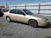 2004 Chevrolet Malibu Classic z VIN 1G1ND52F84M655572, wystawiony jako Copart lot #46145155 z przebiegiem 116 922 mil mil oraz Szkoda całkowita • Salvage title. Historia ofert i sprzedaży dostępna na DreamBid. Obrazek 4.