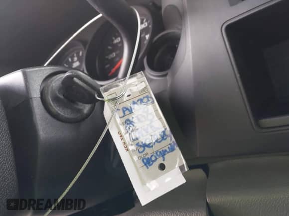 2008 GMC Sierra 1500 Work Truck z VIN 1GTEC14X28Z222525, wystawiony jako IAAI lot #42214714 z przebiegiem 170 112 mil mil oraz . Historia ofert i sprzedaży dostępna na DreamBid. Obrazek 11.