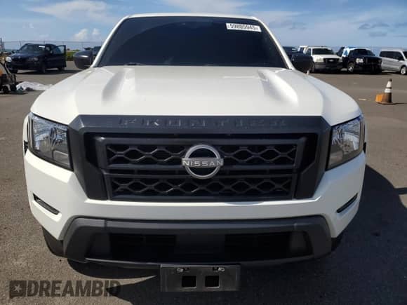 2023 Nissan Frontier Pro-X with VIN 1N6ED1EJXPN601170, listed as a Copart auction lot 59805945 with 51,885 mi miles and Salvage title. Bid and sale history available at DreamBid. Image 5.