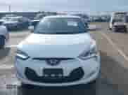 2017 Hyundai Veloster with VIN KMHTC6ADXHU318331, listed as a IAAI auction lot 41588356 with 48,282 mi miles and . Bid and sale history available at DreamBid. Image 13.