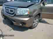 2009 Honda Pilot Touring with VIN 5FNYF38809B004142, listed as a IAAI auction lot 42337103 with 152,874 mi miles and . Bid and sale history available at DreamBid. Image 6.